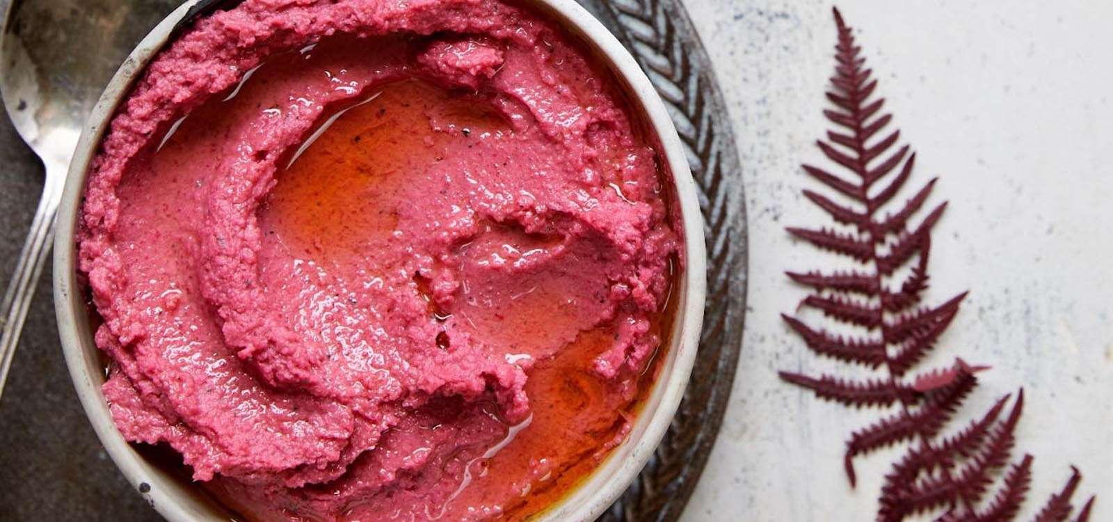 Recipe: BEETROOT & BUTTER BEAN DIP